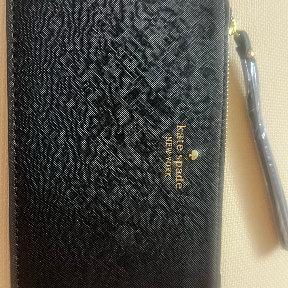 Kate Spade Black  wristlet